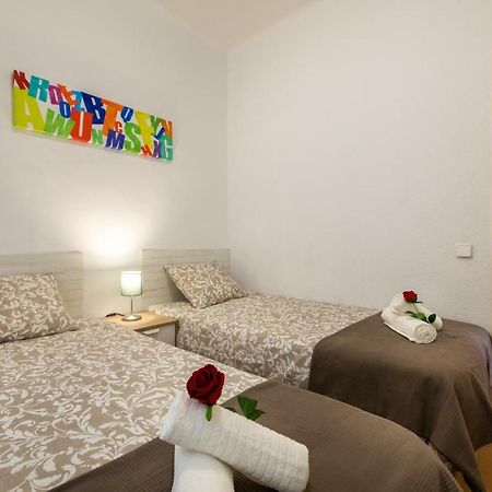 Stay Barcelona Borne Apartment Екстер'єр фото